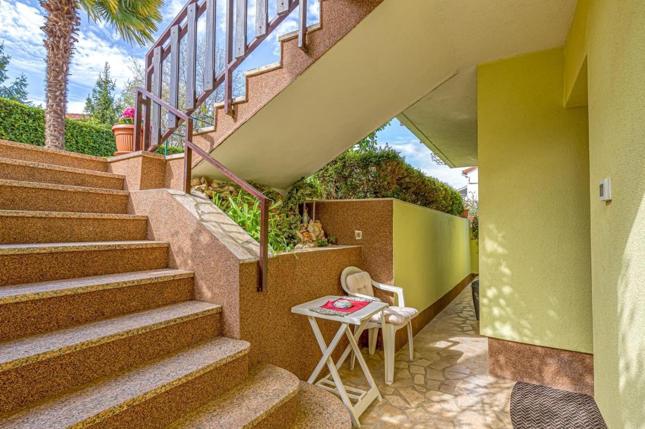 Apartment Flores Stari Pazin Exterior photo